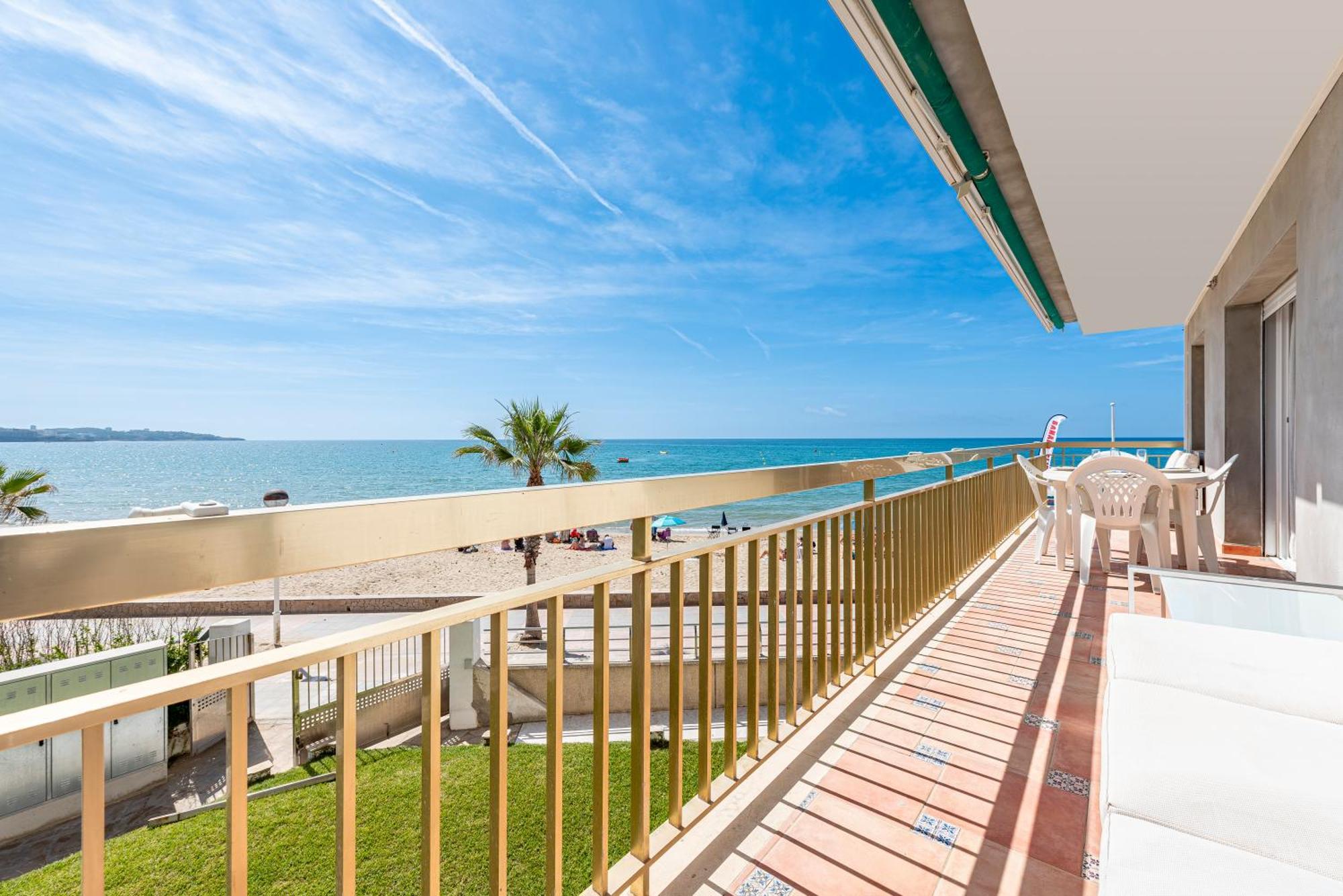 Apartamento Frente Al Mar Cambrils Exteriér fotografie